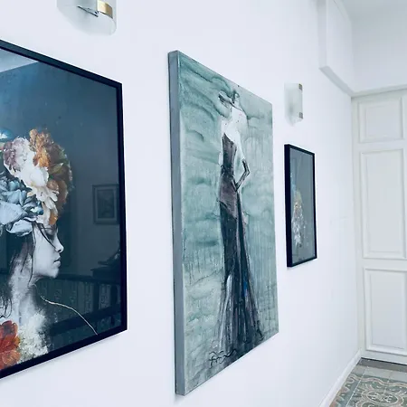 Stylish Boutique Duplex - - 2 Large Double Bedrooms With Ensuite Bathrooms Apartmán