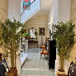 Stylish Boutique Duplex - Near Valletta! - 2 Large Double Bedrooms & Bathrooms 公寓