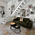 Stylish Boutique Duplex - Near Valletta! - 2 Large Double Bedrooms & Bathrooms * Msida