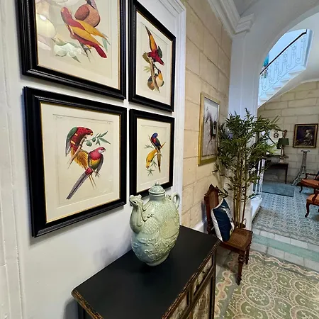 Apartment Stylish Boutique Duplex - - 2 Large Double Bedrooms With Ensuite Bathrooms