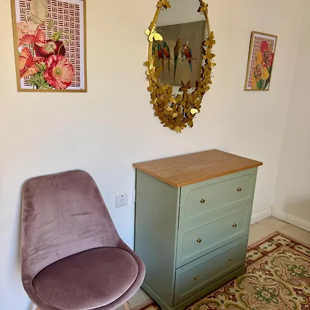 Lägenhet Stylish Boutique Duplex 'green' - Near Valletta! 2 Large Double En-suite Bedrooms