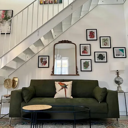 Stylish Boutique Duplex 'green' - Near Valletta! 2 Large Double En-suite Bedrooms *