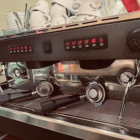 Stylish Boutique Duplex - Near Valletta! - 2 Large Double Bedrooms & Bathrooms Apartman Msida